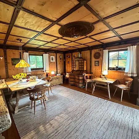 Direkt An Der Skipiste Chalet *